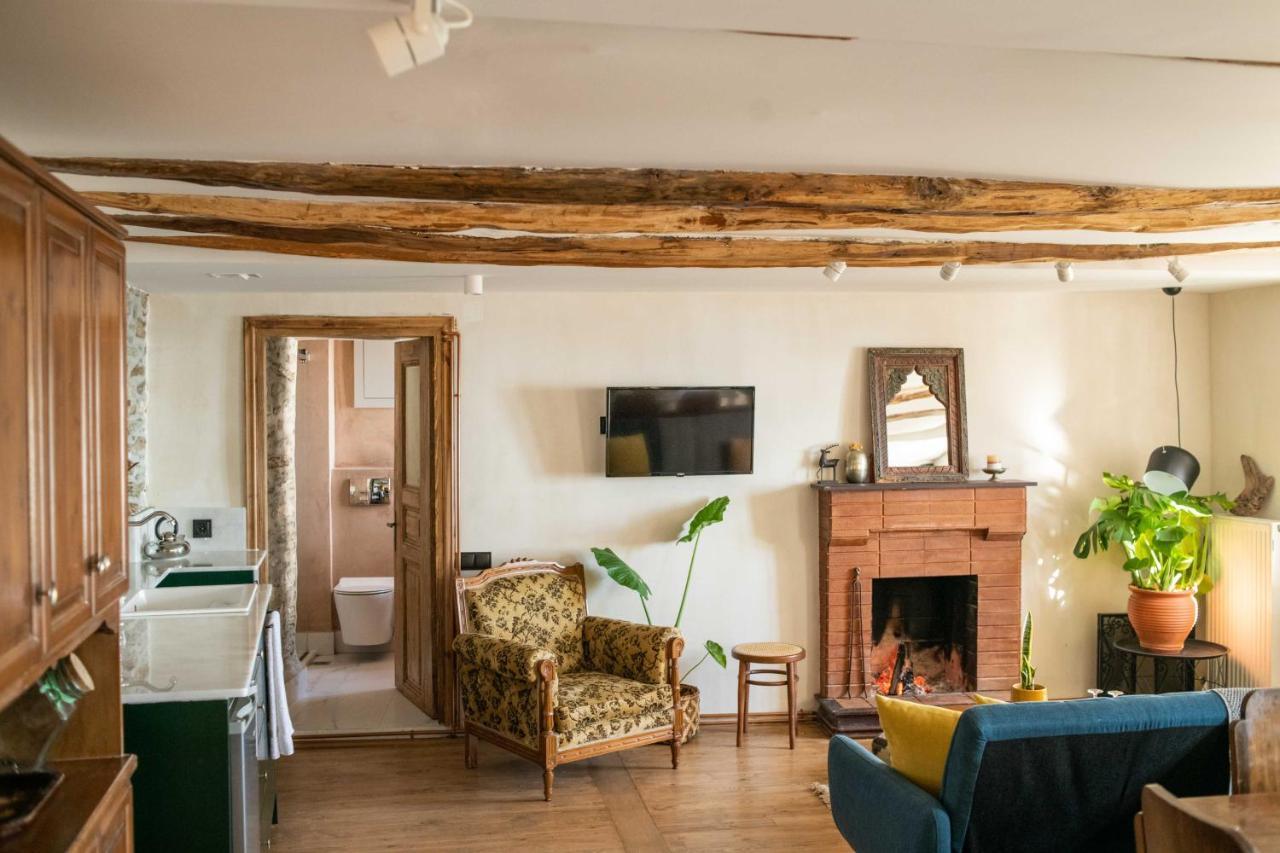 Philos Guesthouse 马克里尼撒 外观 照片